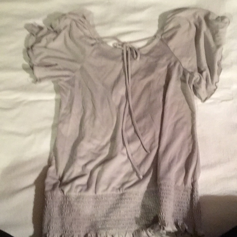 blouse - Picture 2 of 3